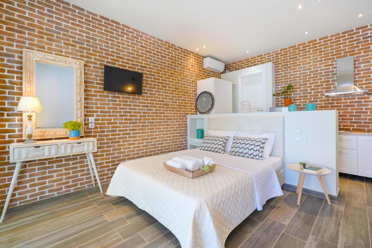 Golden Beachside Terrace Chrysi Ammoudia Bagian luar foto