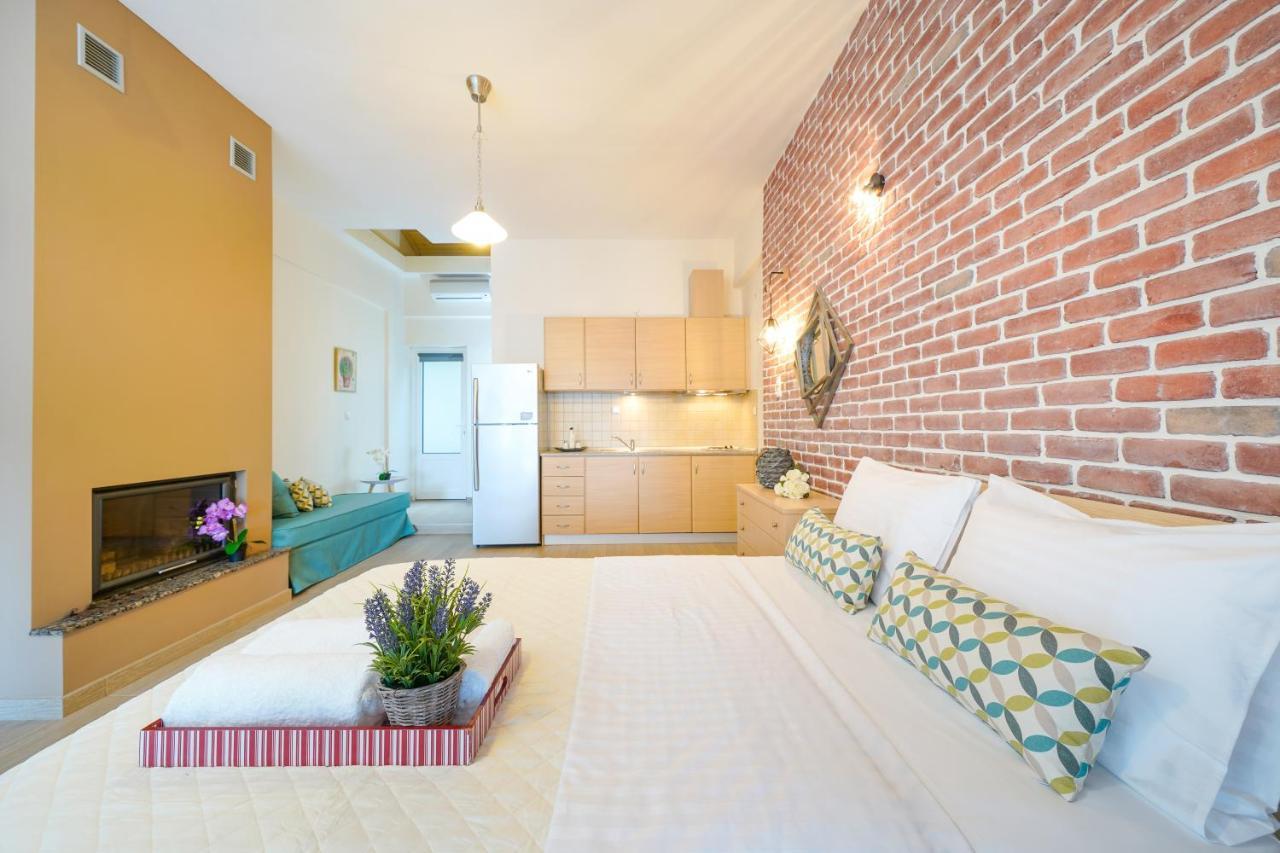 Golden Beachside Terrace Chrysi Ammoudia Bagian luar foto