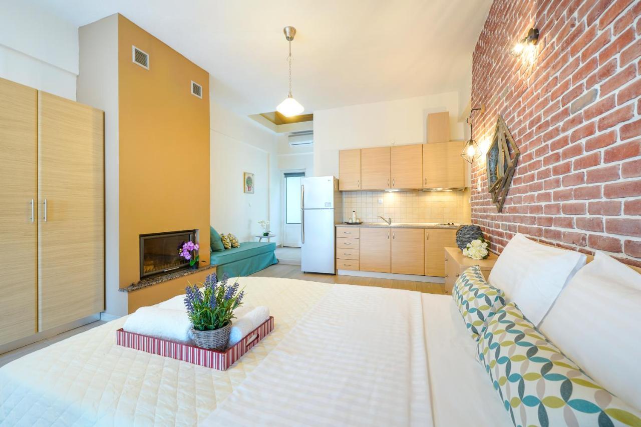 Golden Beachside Terrace Chrysi Ammoudia Bagian luar foto