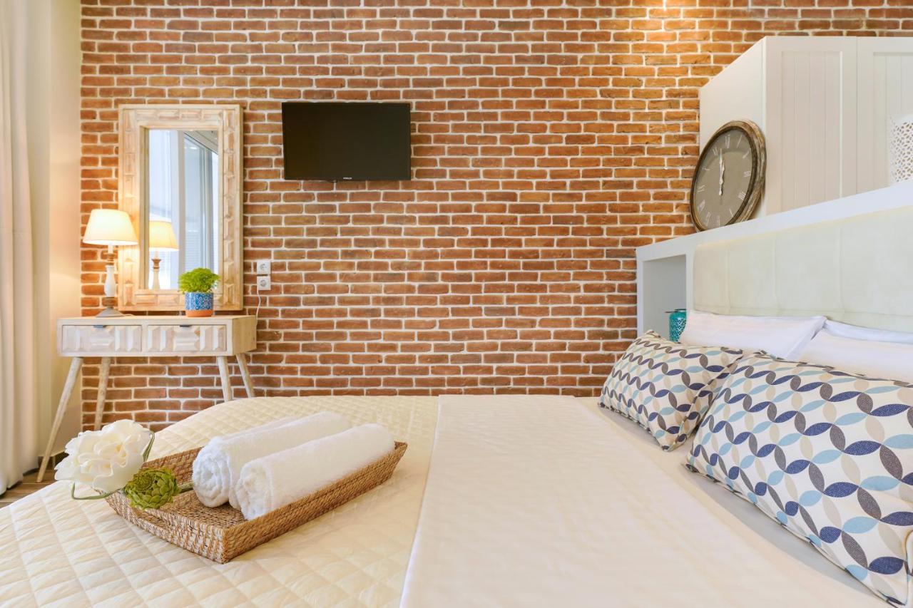 Golden Beachside Terrace Chrysi Ammoudia Bagian luar foto